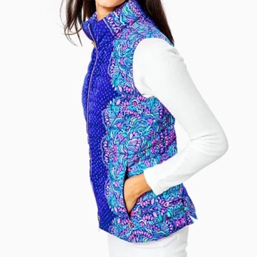NEW Lilly Pulitzer Noella Puffer Vest Cabochon Purple Floral Design Size‎ Large